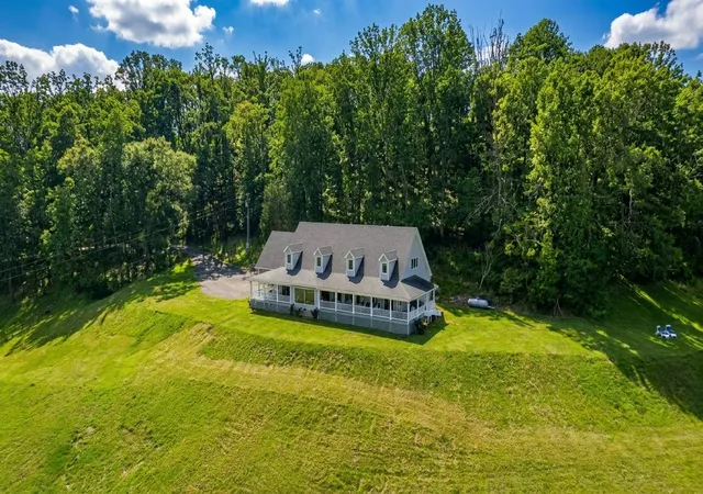 Homes for sale in Hampshire, TN | 391 Keg Springs Rd, Hampshire, TN 38461 | MLS# 3165409