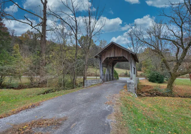 Homes for sale in Bell Buckle, TN | 217 Amanda Dr, Bell Buckle, TN 37020 | MLS# 3167091