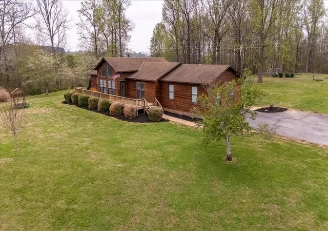 Homes for sale in Loretto, TN | 79 French Rd, Loretto, TN 38469 | MLS# 3164465
