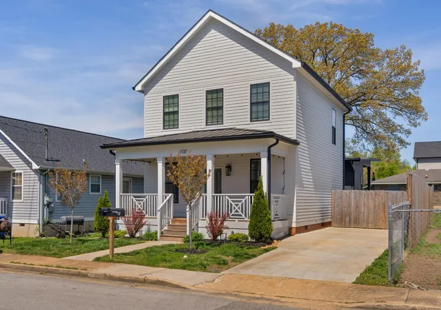 Photo 2 of Single family home for sale at 1137 Pierce Ave, Chattanooga, TN 37403 | MLS# 3164309 | Listing updated on 2026-04-13