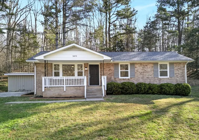 Photo 3 of Single family home for sale at 5075 Logan Rd, Cunningham, TN 37052 | MLS# 3165047 | Listing updated on 2026-07-30