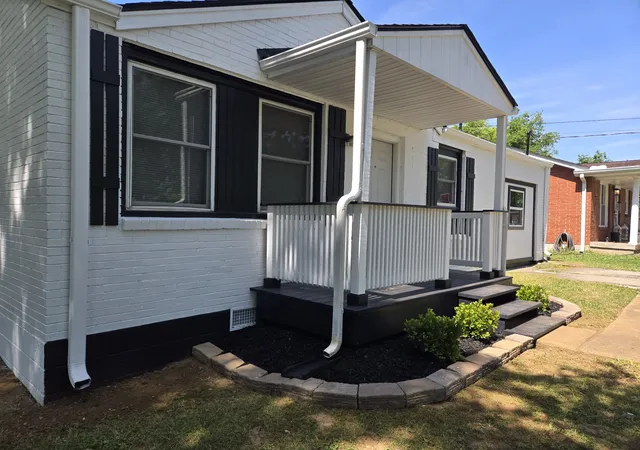 2nd image of 3289 Hinkle Dr, Nashville, TN 37218 | MLS# 3165584