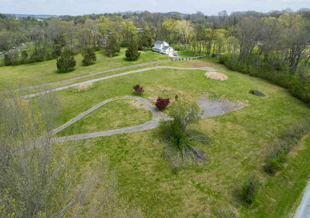 Photo 3 of Land for sale at 712 New Shackle Is Rd, Hendersonville, TN 37075 | MLS# 3165615 | Listing updated on 2026-09-29