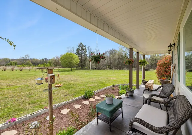 Homes for sale in Decherd, TN | 95 Floyd Ln, Decherd, TN 37324 | MLS# 3164766