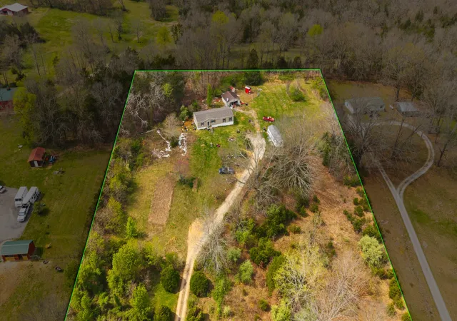 Photo 1 of Manufactured home for sale at 2491 Fred White Rd, Columbia, TN 38401 | MLS# 3164628 | Listing updated on 2026-05-18