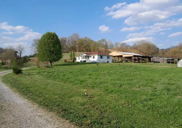 2nd image of 994 Bull Run Rd, Lynchburg, TN 37352 | MLS# 3165347