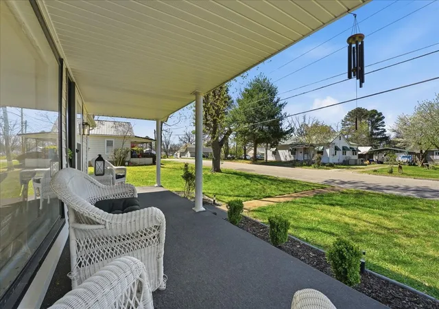 Homes for sale in Lawrenceburg, TN | 908 Smith Ave, Lawrenceburg, TN 38464 | MLS# 3167521