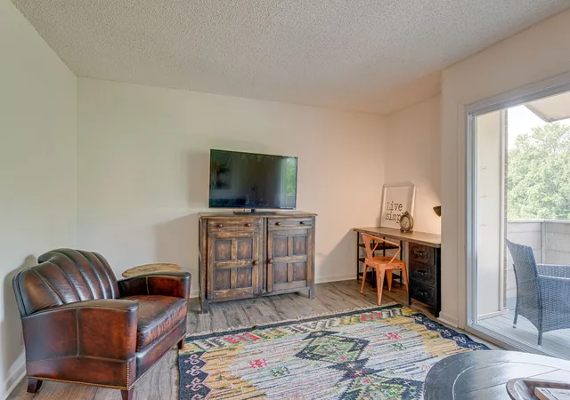 Homes for sale in Nashville, TN | 515 Basswood Ave #39, Nashville, TN 37209 | MLS# 3183400
