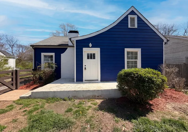 Photo 1 of Single family home for sale at 741 Gracey Ave, Clarksville, TN 37040 | MLS# 3164965 | Listing updated on 2026-10-30