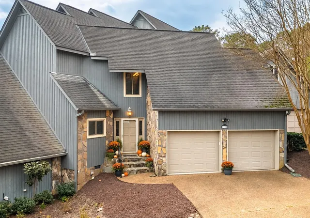 Photo 1 of Townhouse for sale at 191 Wisley Way, Ringgold, GA 30736 | MLS# 3164895 | Listing updated on 2026-10-12