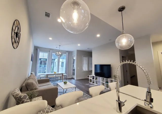 2nd image of 2021 Beech Ave #4, Nashville, TN 37204 | MLS# 3166776