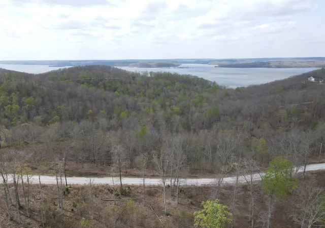 Homes for sale in Stewart, TN | 18 Lake Ridge Dr, Stewart, TN 37175 | MLS# 3165019