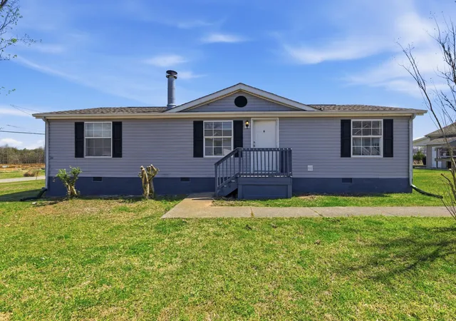 Homes for sale in Antioch, TN | 201 Oceanfront Cir S, Antioch, TN 37013 | MLS# 3165187