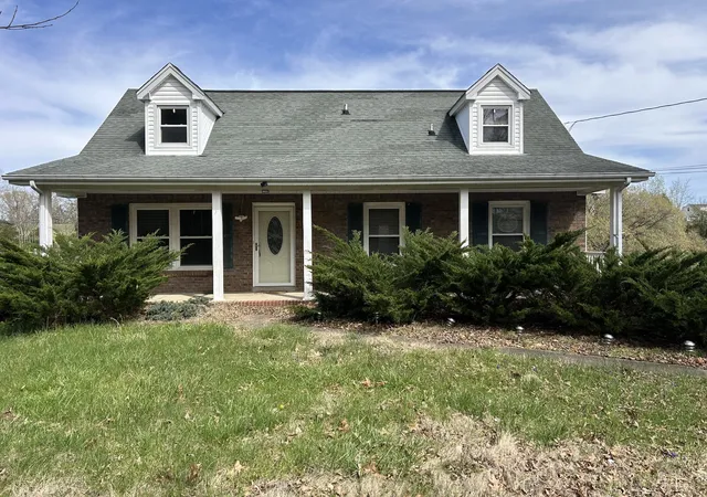 Photo 1 of Single family home for sale at 2319 Seven Mile Fry Rd, Clarksville, TN 37040 | MLS# 3165147 | Listing updated on 2026-09-07