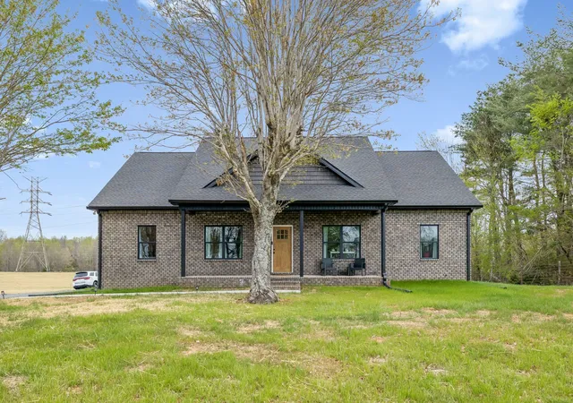 3rd image of 4421 Long Creek Rd, Lafayette, TN 37083 | MLS# 3165232