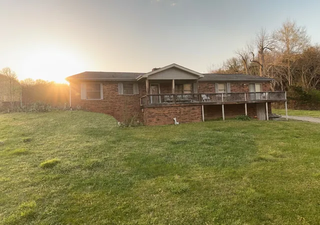 1st image of 346 Hogans Creek Rd, Carthage, TN 37030 | MLS# 3165373