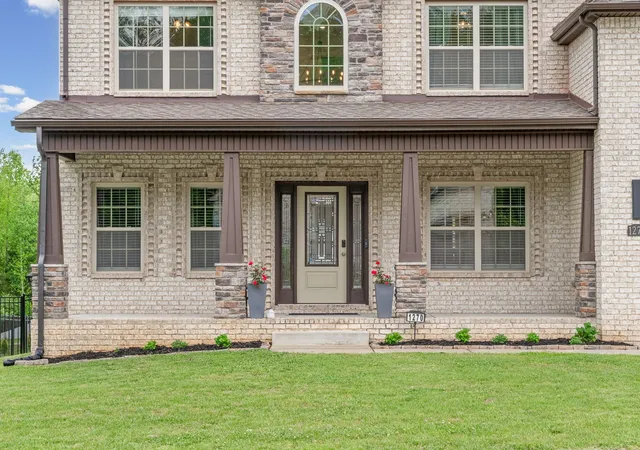 2nd image of 1270 Highgrove Ln, Clarksville, TN 37043 | MLS# 3165821