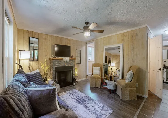 3rd image of 317 Mcduff Ln, Camden, TN 38320 | MLS# 3229099