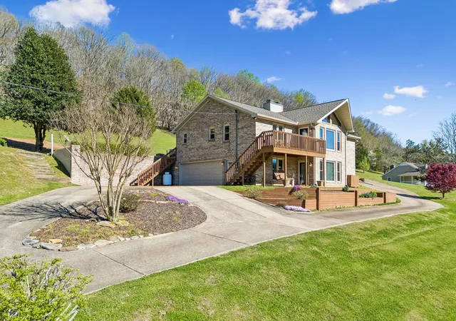 1st image of 5005 Campbellsville Pike, Culleoka, TN 38451 | MLS# 3165555