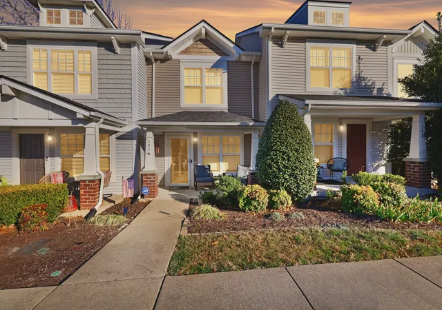 Homes for sale in Nashville, TN | 141 Shadow Glen Dr, Nashville, TN 37211 | MLS# 3176471