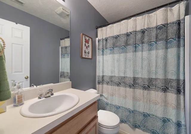Homes for sale in Nashville, TN | 141 Shadow Glen Dr, Nashville, TN 37211 | MLS# 3176471