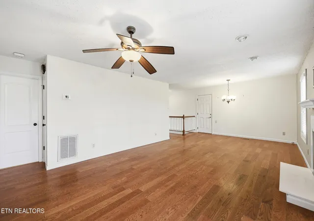 5th image of 8709 Olde Colony Tr #18, Knoxville, TN 37923 | MLS# 3165483