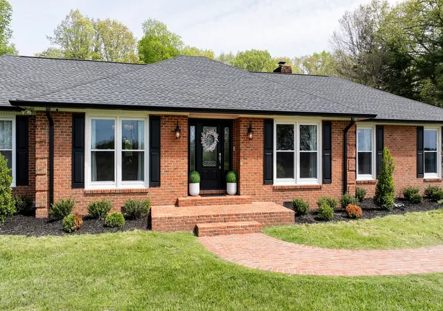 1st image of 1747 Allen Ferry Rd, Smithville, TN 37166 | MLS# 3165533