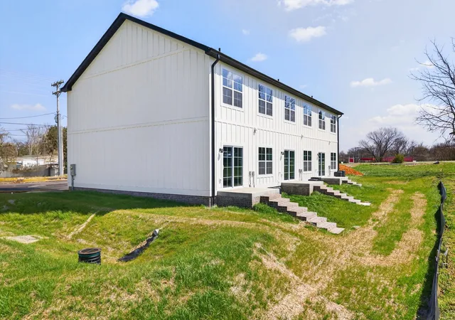 Homes for sale in Cookeville, TN | 212 W Jere Whitson Rd, Cookeville, TN 38501 | MLS# 3165637