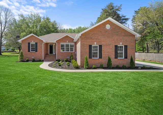 2nd image of 74 Maple Dr, Winchester, TN 37398 | MLS# 3166571