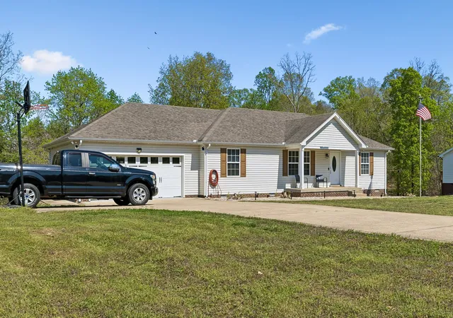 Photo 3 of Single family home for sale at 3084 Bowker Rd, Charlotte, TN 37036 | MLS# 3168229 | Listing updated on 2026-09-22