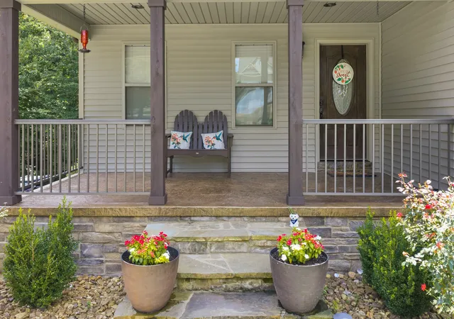 3rd image of 140 Eagle Crest Ln, Parsons, TN 38363 | MLS# 3166409