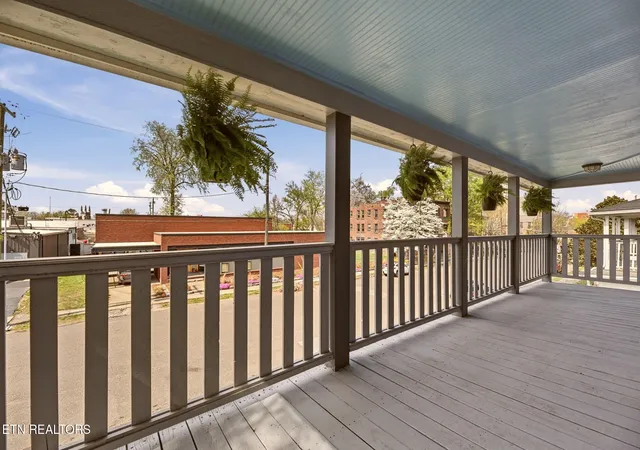 2nd image of 712 Morgan St, Knoxville, TN 37917 | MLS# 3245748