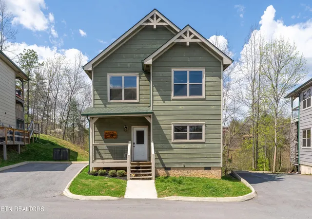 1st image of 911 Osprey Way, Pigeon Forge, TN 37863 | MLS# 3304455