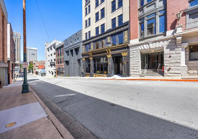 4th image of 117 E 7Th Street #403-B, Chattanooga, TN 37402 | MLS# 3166238