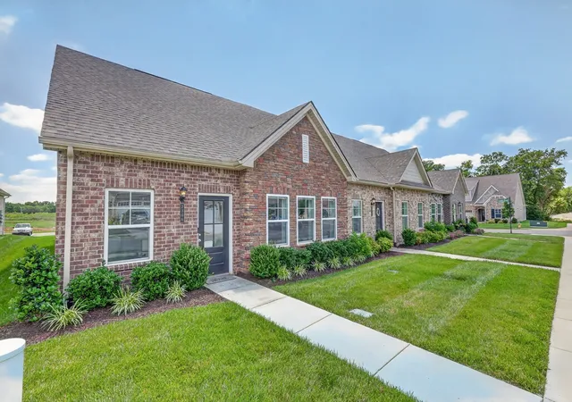Homes for sale in Murfreesboro, TN | 2306 Laurelstone Dr, Murfreesboro, TN 37130 | MLS# 3230731