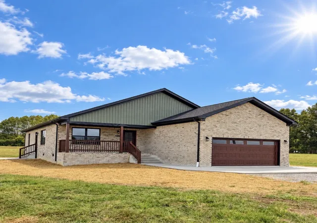 Photo 1 of Single family home for sale at 0 Oak St, Morrison, TN 37357 | MLS# 3166736 | Listing updated on 2026-10-03