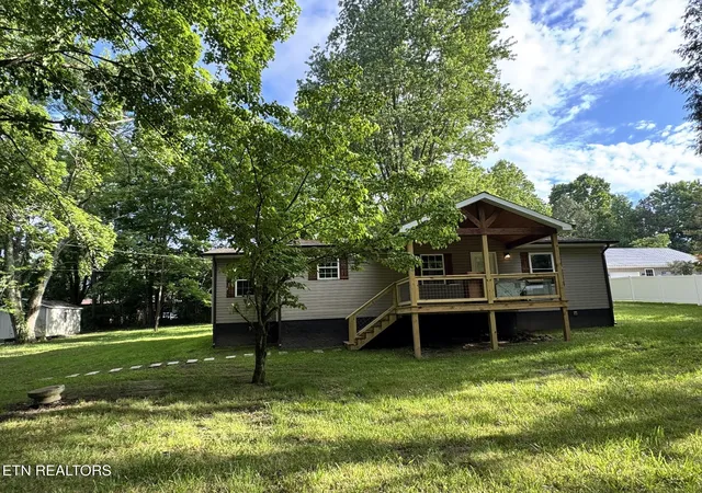 Homes for sale in Jamestown, TN | 2506 Rugby Pike, Jamestown, TN 38556 | MLS# 3166345