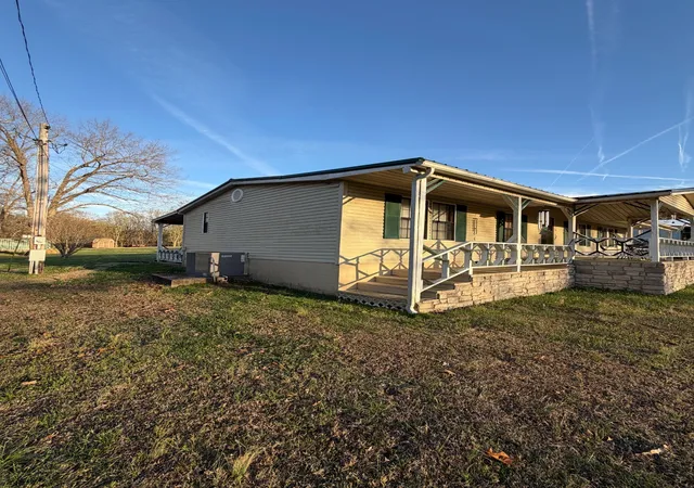 4th image of 128 Hood Rd, Cottontown, TN 37048 | MLS# 3260709