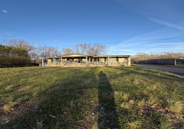 5th image of 128 Hood Rd, Cottontown, TN 37048 | MLS# 3260709