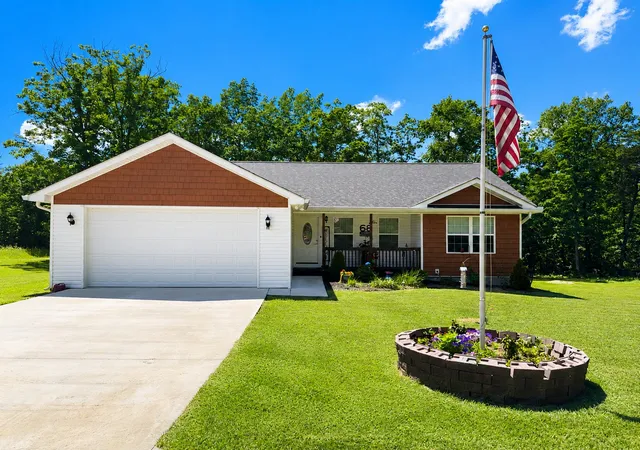 Homes for sale in Pikeville, TN | 68 Timber View, Pikeville, TN 37367 | MLS# 3166443