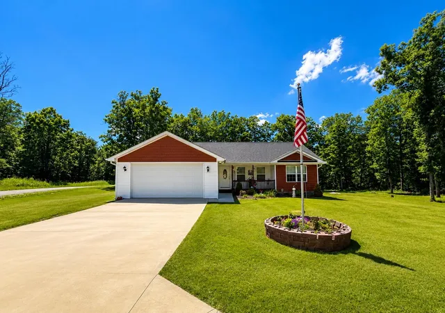 Homes for sale in Pikeville, TN | 68 Timber View, Pikeville, TN 37367 | MLS# 3166443