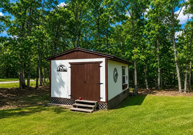 Homes for sale in Pikeville, TN | 68 Timber View, Pikeville, TN 37367 | MLS# 3166443