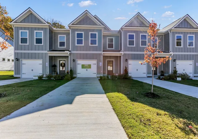 1st image of 127 Ironhorse Way, Dickson, TN 37055 | MLS# 3166490
