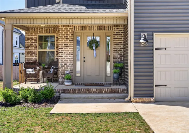 Homes for sale in Clarksville, TN | 296 Wesson Dr, Clarksville, TN 37043 | MLS# 3180527