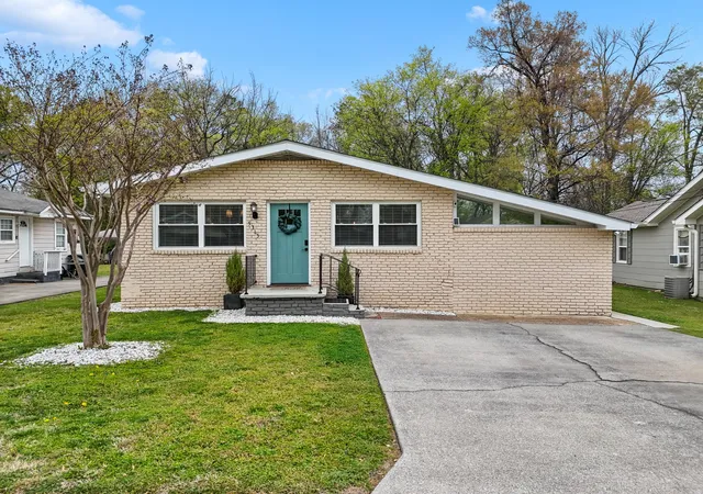 2nd image of 5315 Connell Street, Chattanooga, TN 37412 | MLS# 3512786