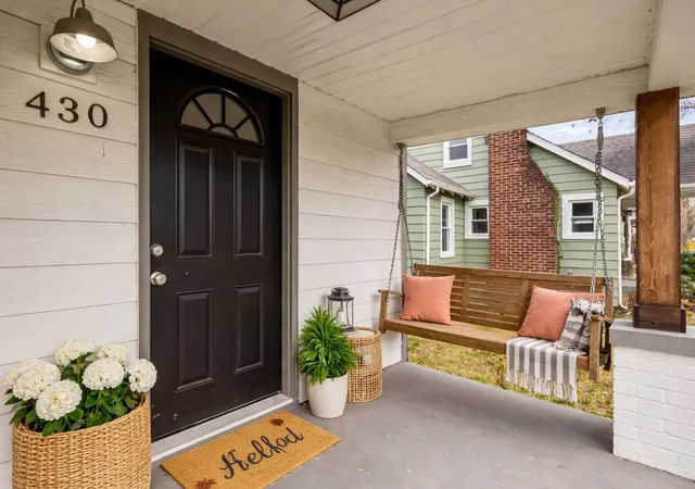 3rd image of 430 Veritas St, Nashville, TN 37211 | MLS# 3169878
