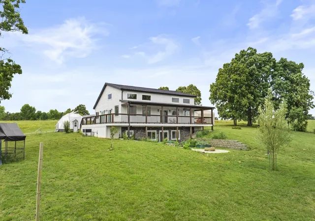 2nd image of 20 Zinker Rd, Lawrenceburg, TN 38464 | MLS# 3168097