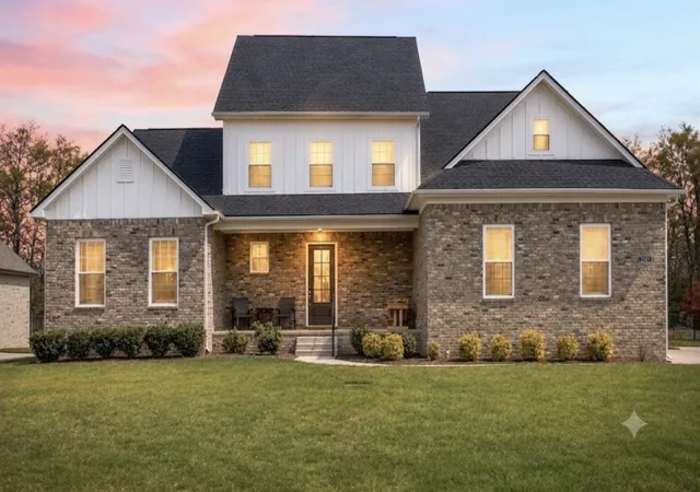 Homes for sale in Christiana, TN | 1924 Rhonda Dr, Christiana, TN 37037 | MLS# 3169844