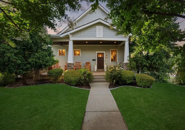 2nd image of 906 Acklen Ave, Nashville, TN 37203 | MLS# 3167363