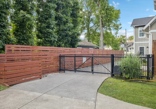 41st image of 906 Acklen Ave, Nashville, TN 37203 | MLS# 3167363